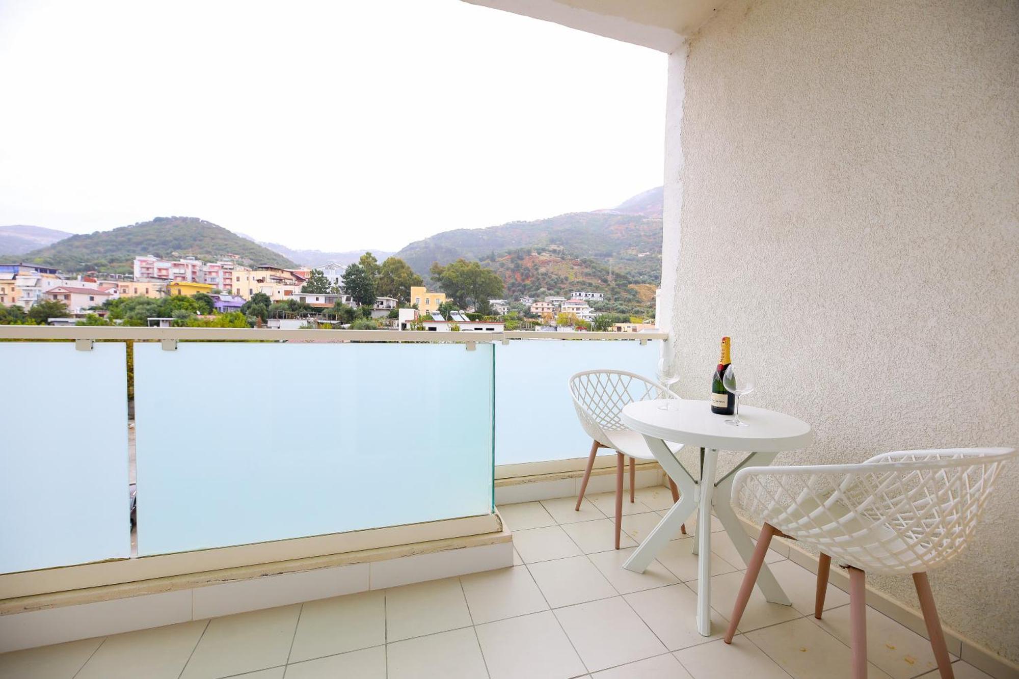 Jimi Apartments Vlorë Exterior foto